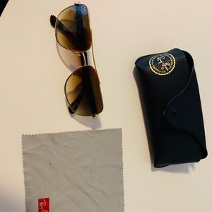 Ray Ban aviators